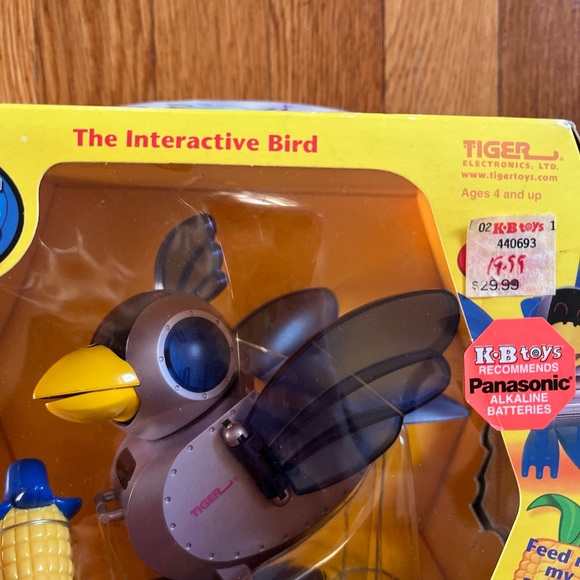 New 2001 Chirpy-Chi Interactive Pet Bird Sega Hasbro Tiger Electronics Not Test - Picture 2 of 13